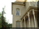 290422_universal.jpg (145214 octets)